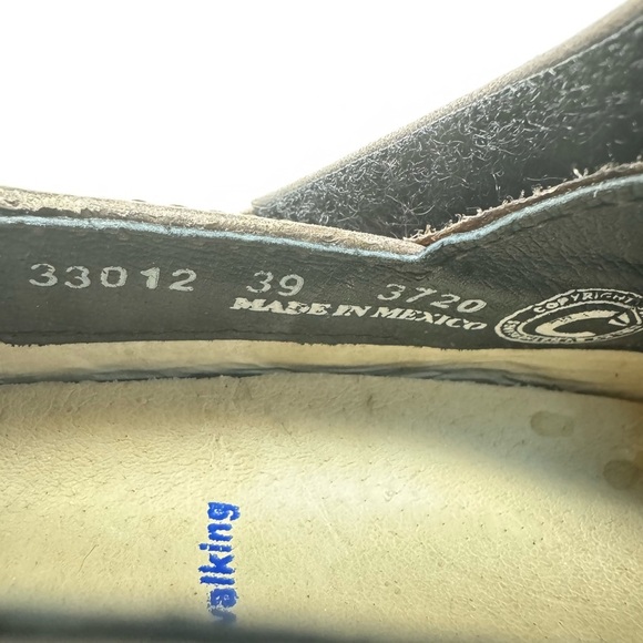 Wolky brown Leather Adjustable Mary Jane Heel
Shoes Euro 39 Women's US 8.5 - Picture 10 of 11